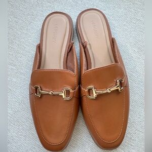 NEVER WORN - Old Navy Leather Mules, Size 8